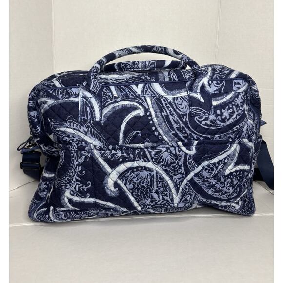 Vera Bradley Women’s Quilted Cotton Paisley Weekender Duffle Gym Bag - Picture 3 of 9